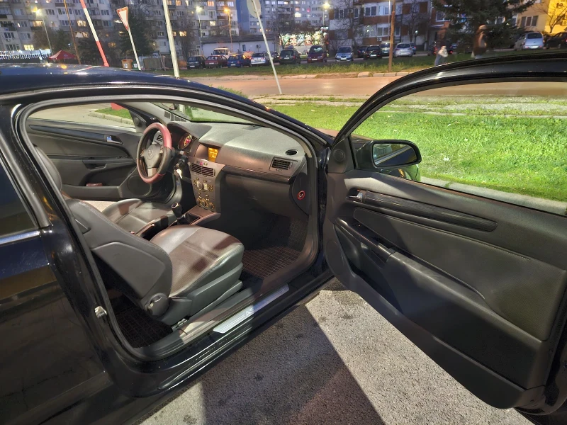 Opel Astra, снимка 15 - Автомобили и джипове - 52681263