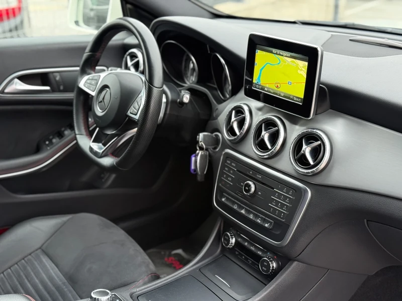 Mercedes-Benz CLA 220 D* 2017г* AMG LINE* EDITION 1* Сервизна История* , снимка 16 - Автомобили и джипове - 53206311