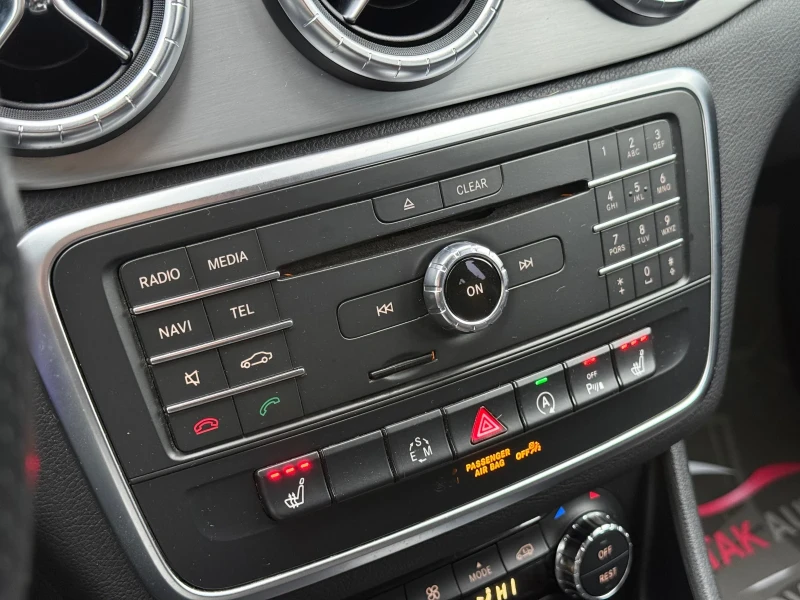 Mercedes-Benz CLA 220 D* 2017г* AMG LINE* EDITION 1* Сервизна История* , снимка 9 - Автомобили и джипове - 53206311