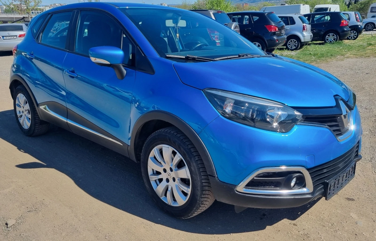 Renault Captur 1.5 dci - изображение 2