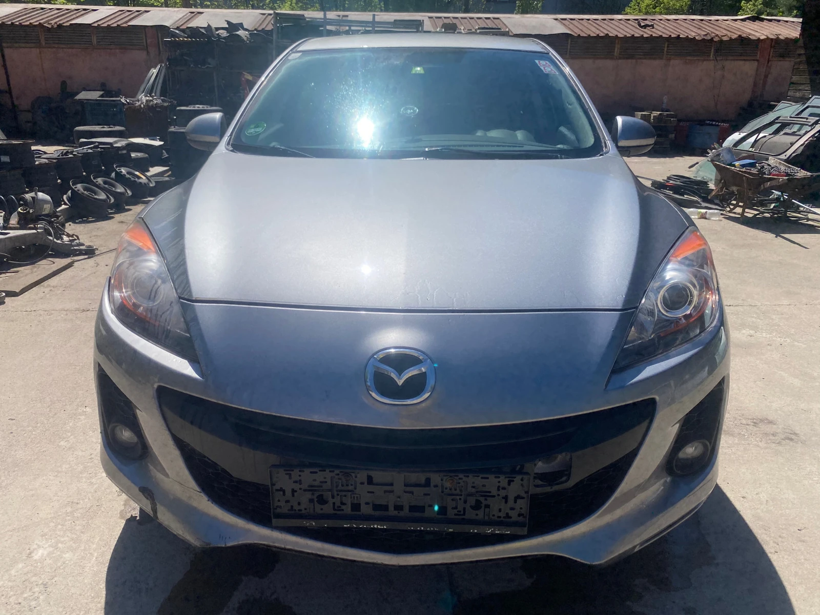 Mazda 3 2.2 d - изображение 8