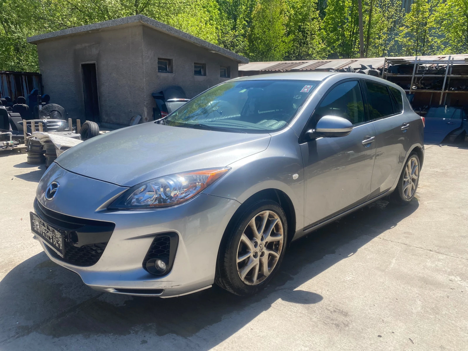 Mazda 3 2.2 d - изображение 2