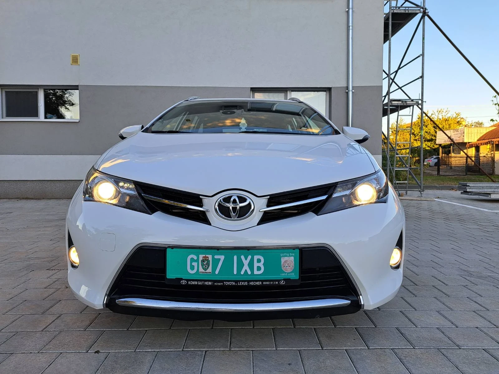 Toyota Auris !!!.2.0 D4D !!! Evro5 !!! Navi!!! Kamera !!! - [1] 