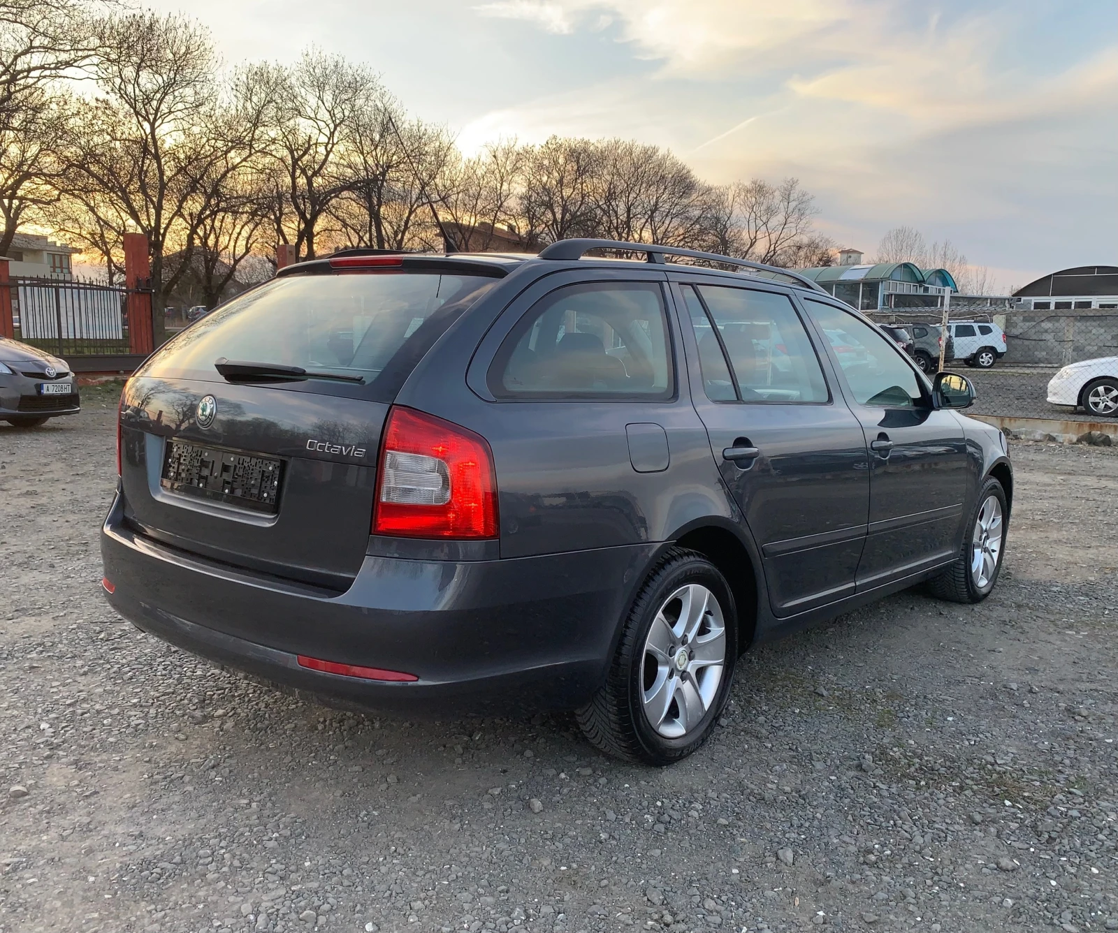 Skoda Octavia II Restyling 1.9TDI(105к.с) IT🇮🇹  - изображение 5