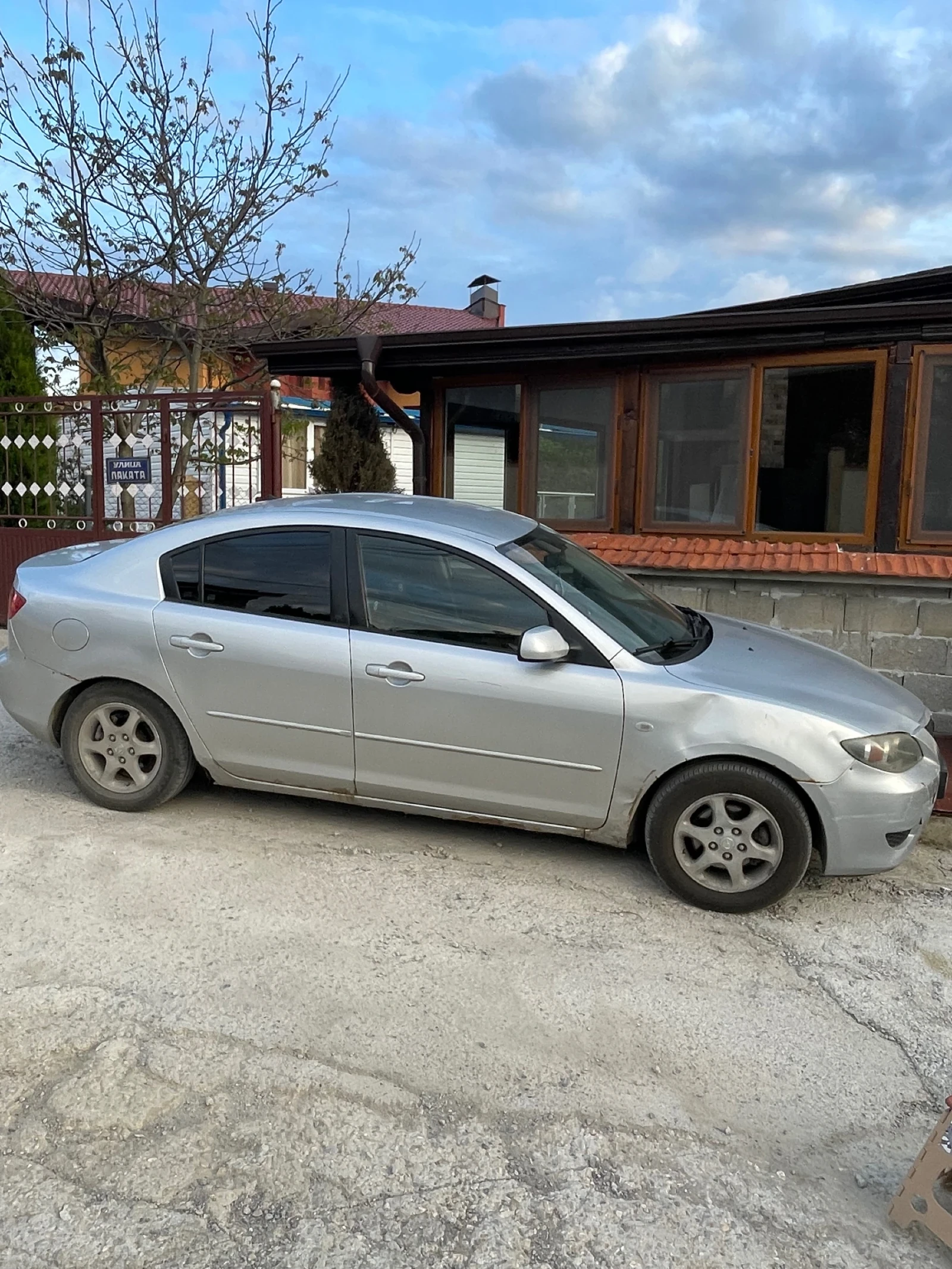Mazda 3 1.6 газ/бензин - изображение 2