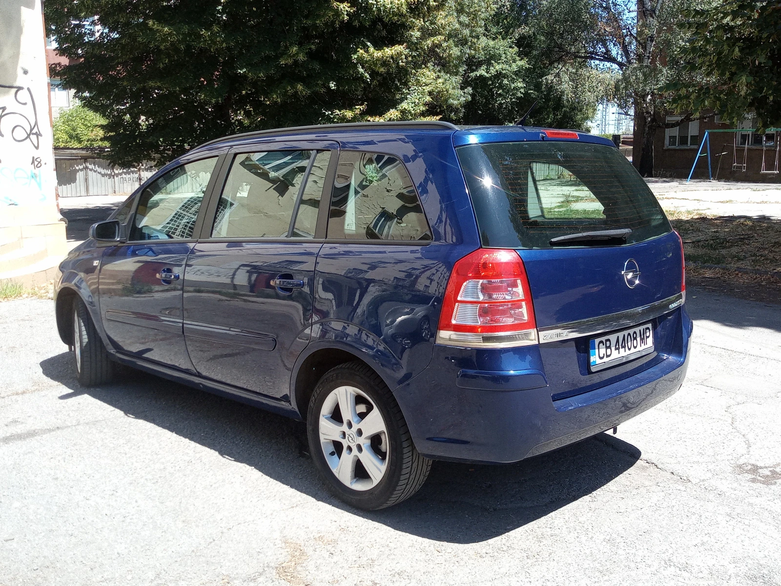 Opel Zafira  - изображение 2