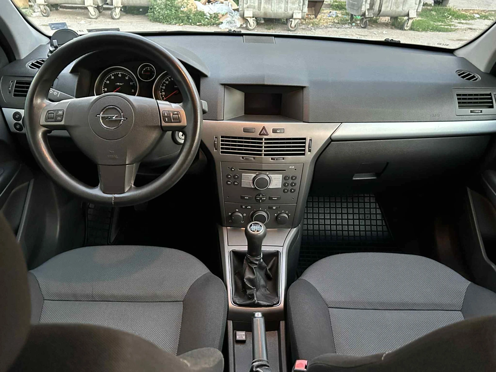 Opel Astra 1.4i-90кс - изображение 8