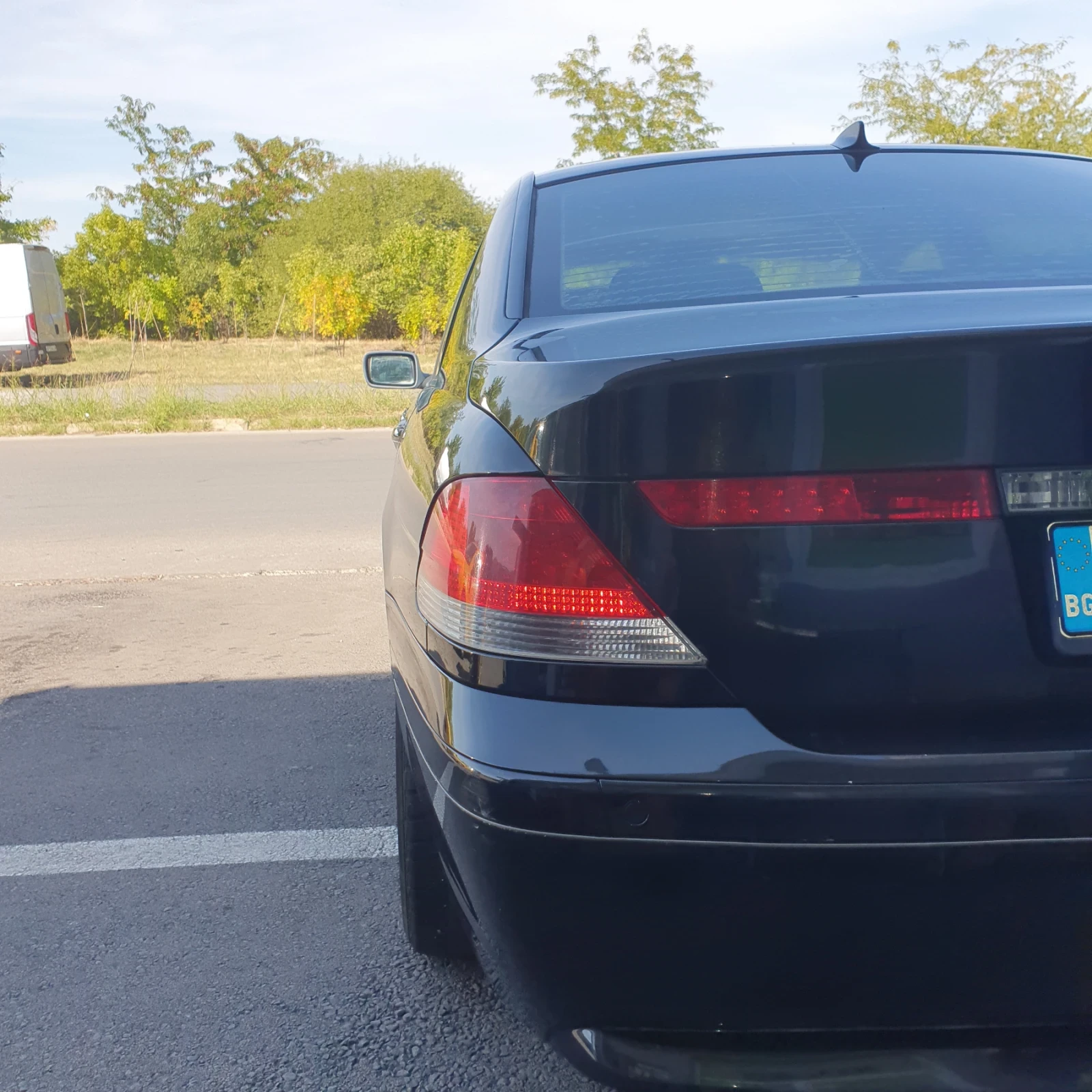 BMW 735  - изображение 7