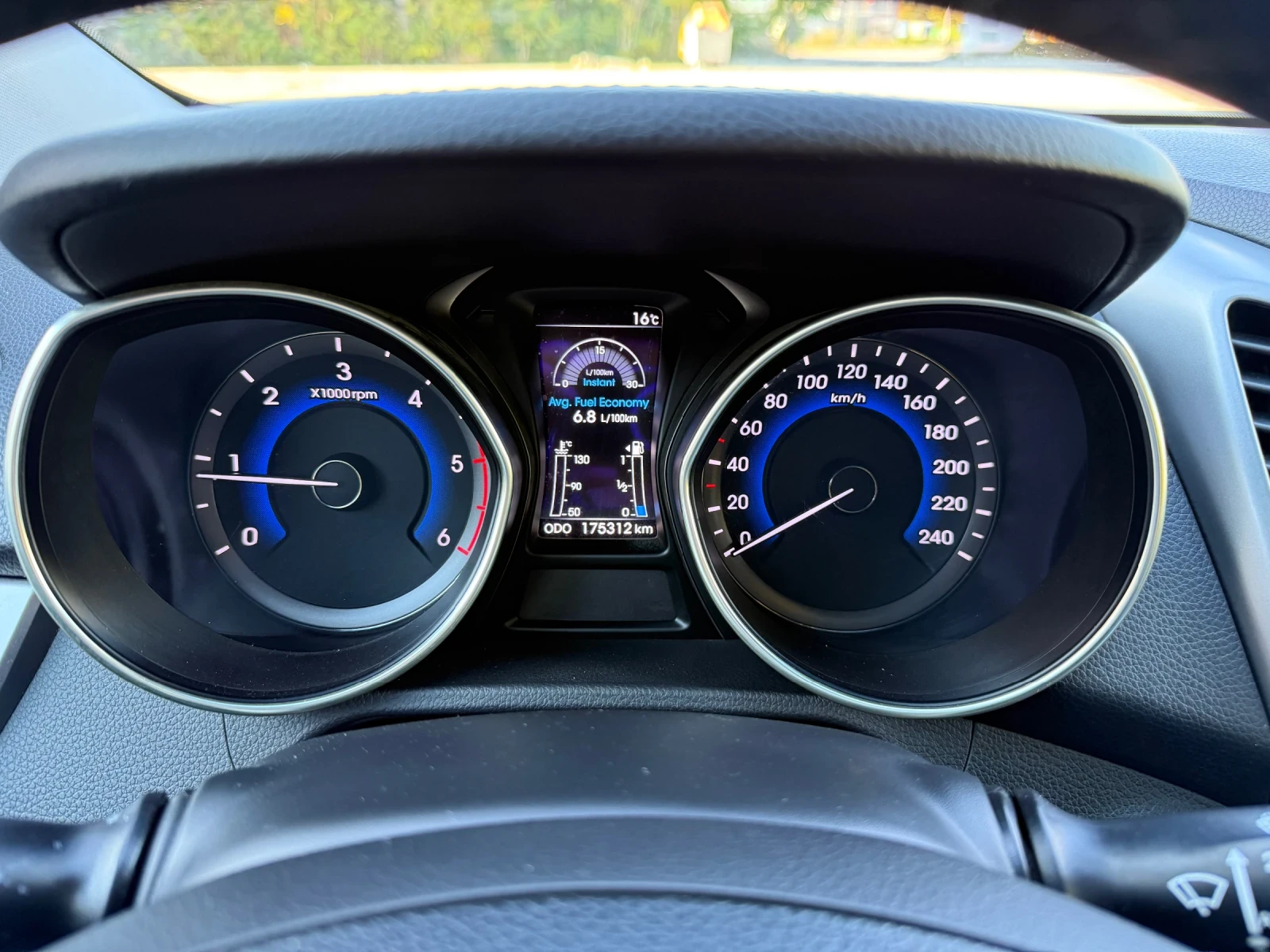 Hyundai I30 1.6 CRDi | Mobile.bg   12