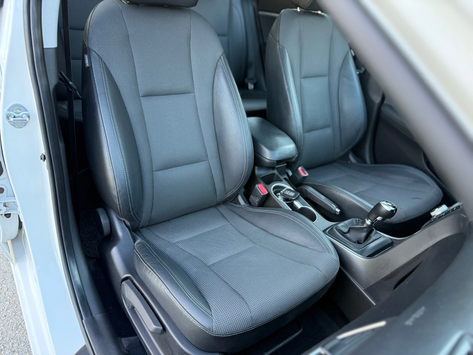 Hyundai I30 1.6 CRDi - изображение 10