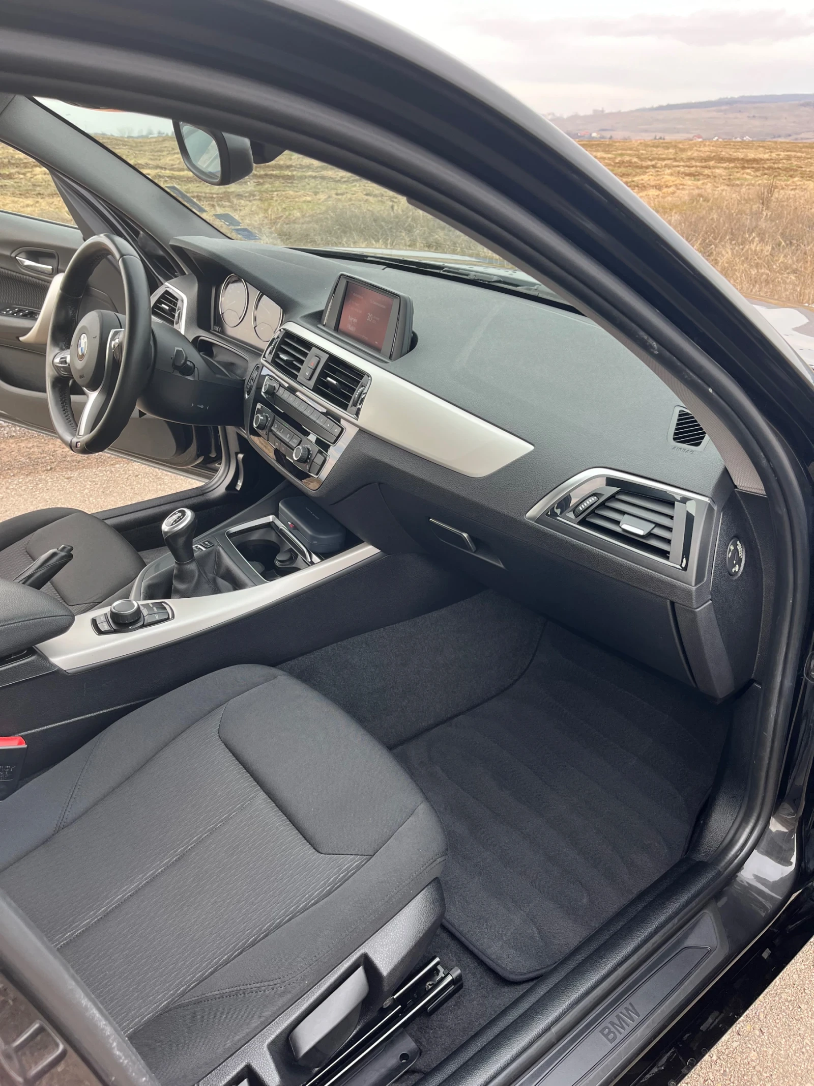 BMW 118  - изображение 6