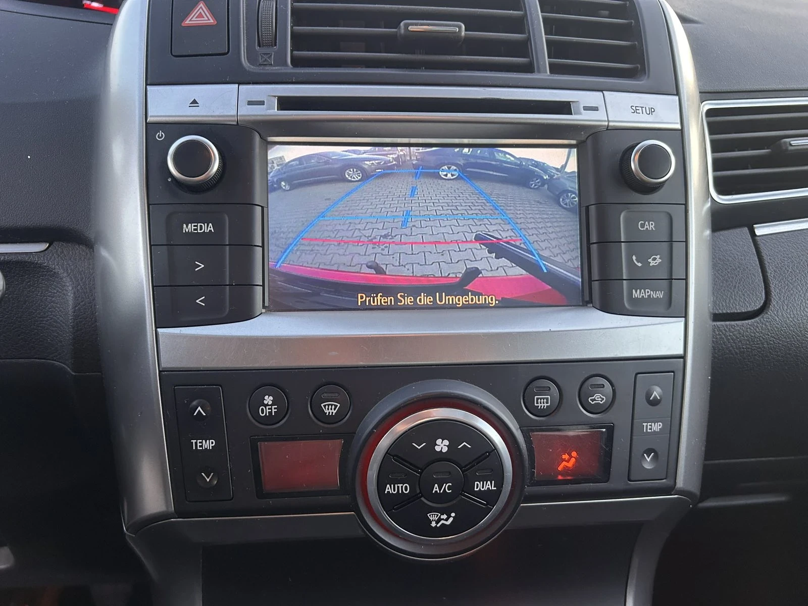 Toyota Corolla verso PANORAMA, KAMERA, NAVi, evro6 | Mobile.bg � ����������� 12