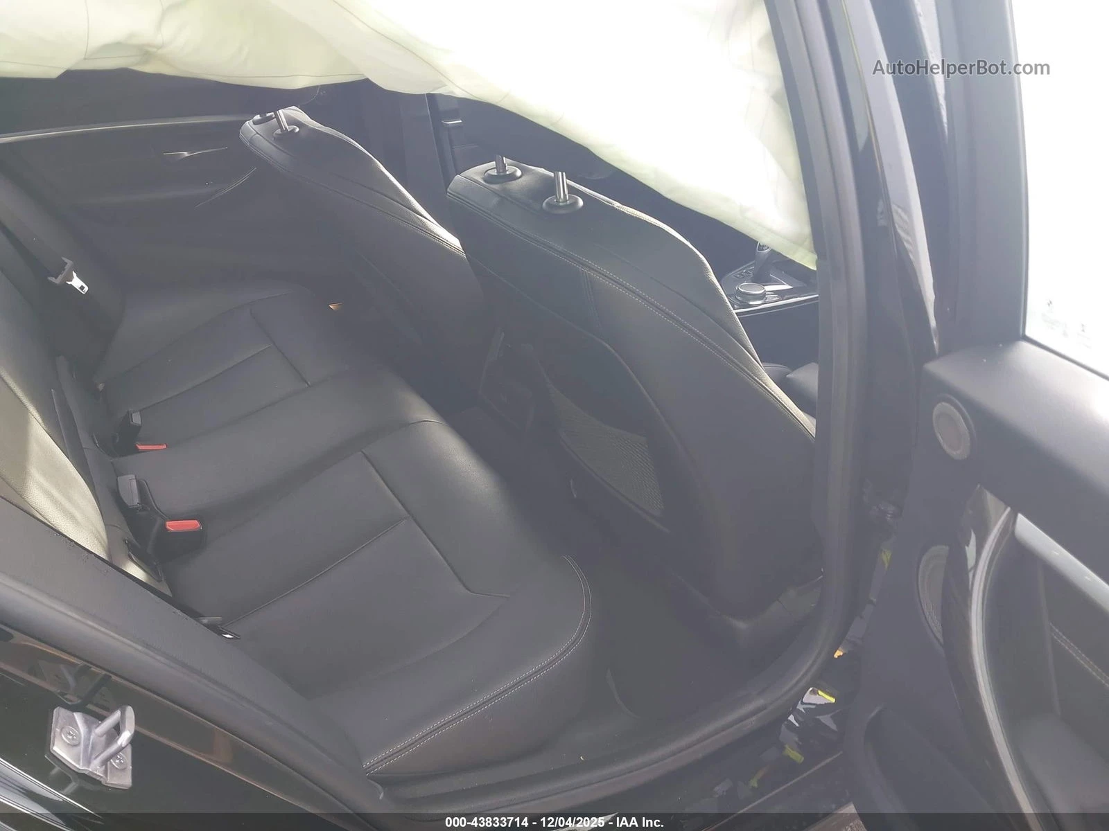 BMW 340 RWD* Harman Kardon* Крайна цена до БГ - изображение 10