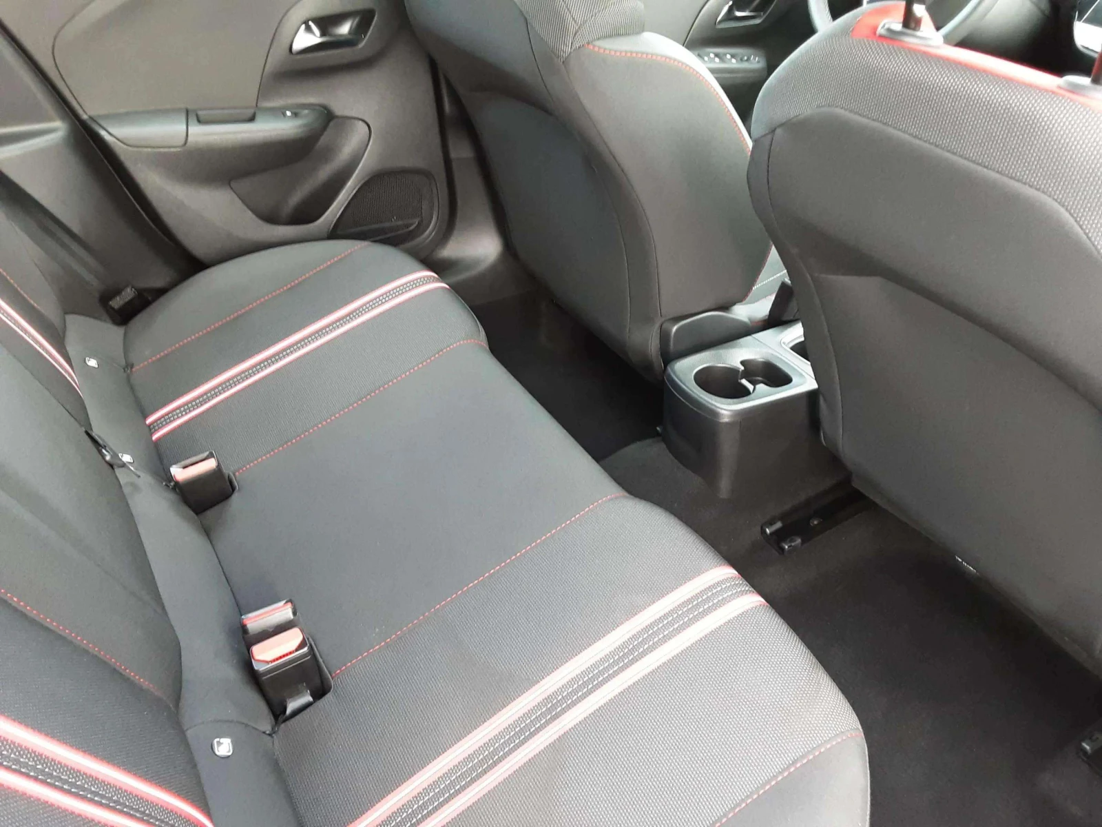 Opel Corsa 1.2 I - изображение 9