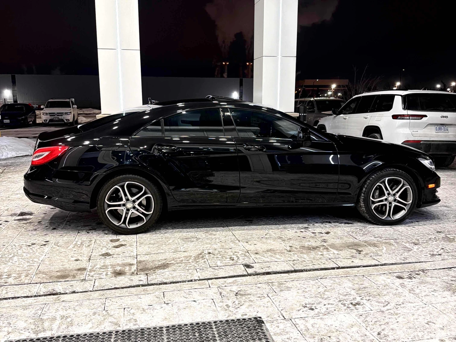 Mercedes-Benz CLS 550 CARFAX - изображение 3