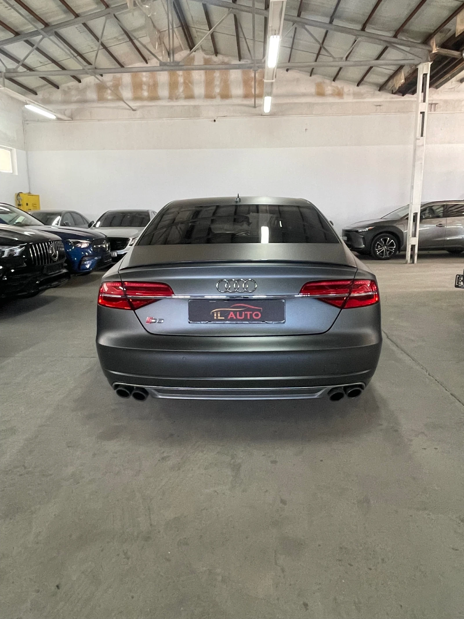 Audi S8 MATRIX/Вакум/обдух/Дистр/360/теглич/Обслужена/!!! - изображение 4