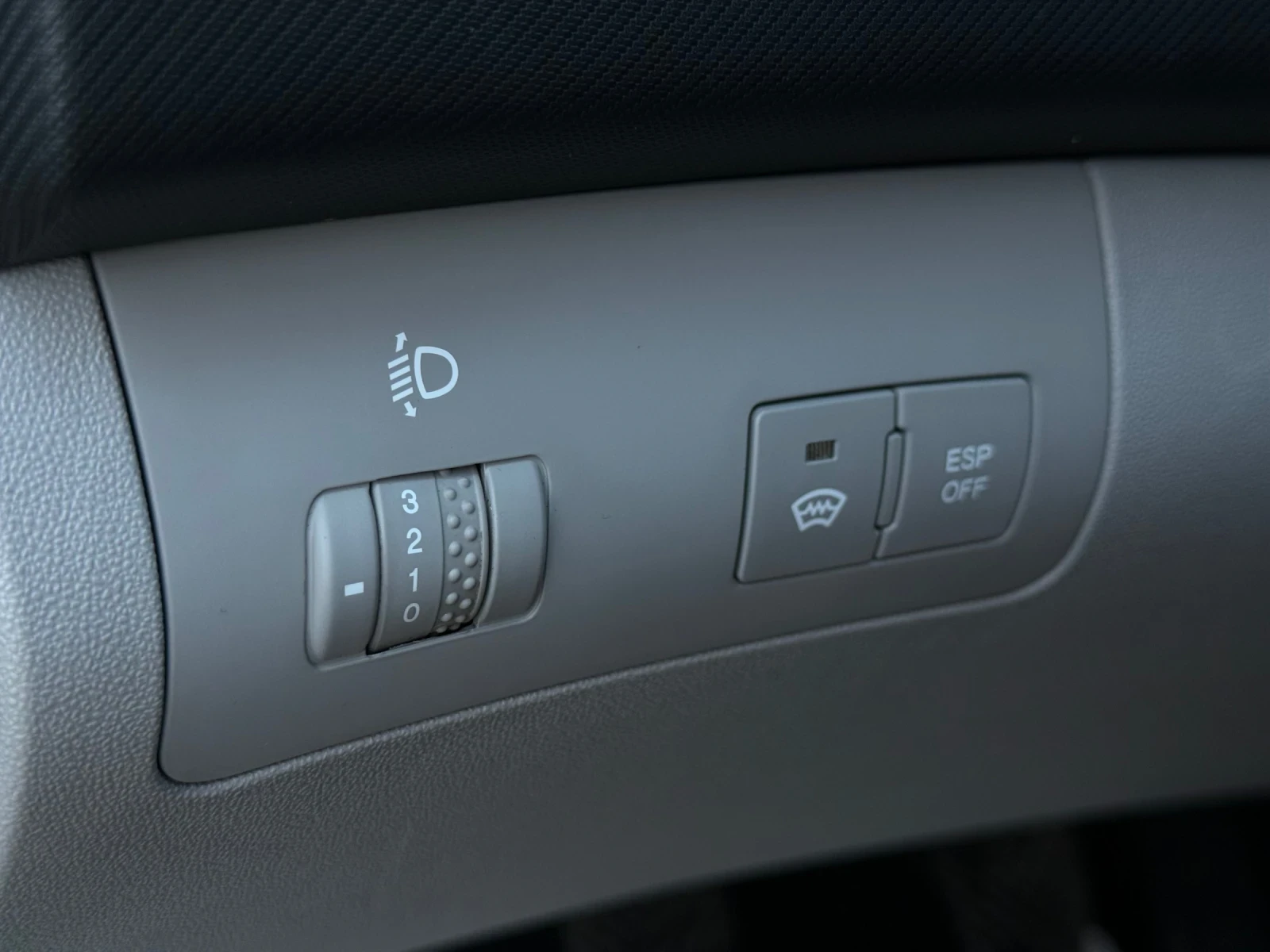 Kia Ceed 1.4 BENZIN , снимка 14 - Автомобили и джипове - 53785989