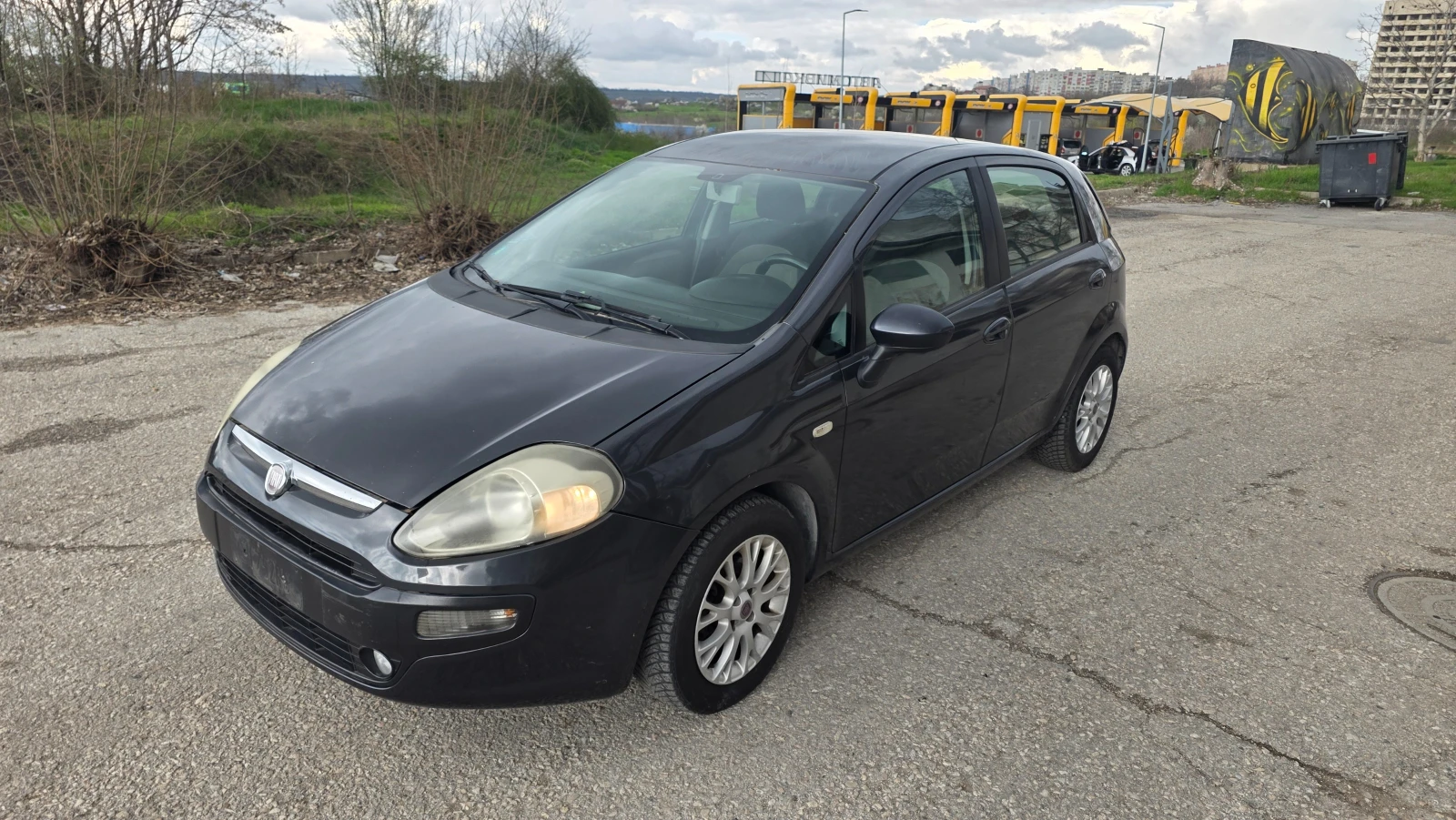 Fiat Punto 1.2i evo, снимка 10 - Автомобили и джипове - 54083749