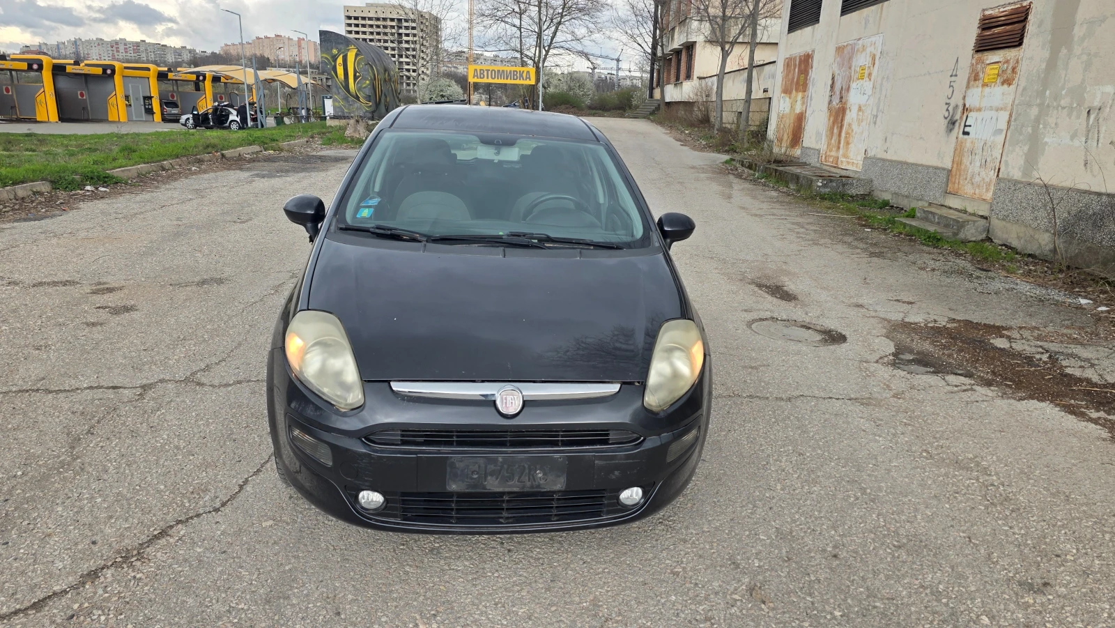 Fiat Punto 1.2i evo, снимка 9 - Автомобили и джипове - 54083749