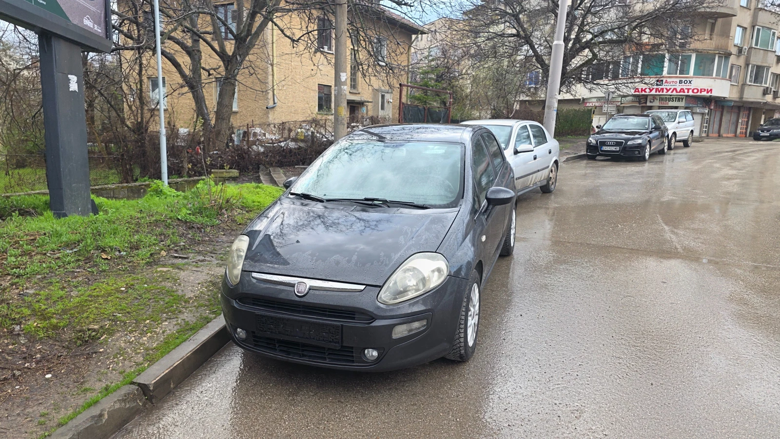 Fiat Punto 1.2i evo, снимка 2 - Автомобили и джипове - 54083749