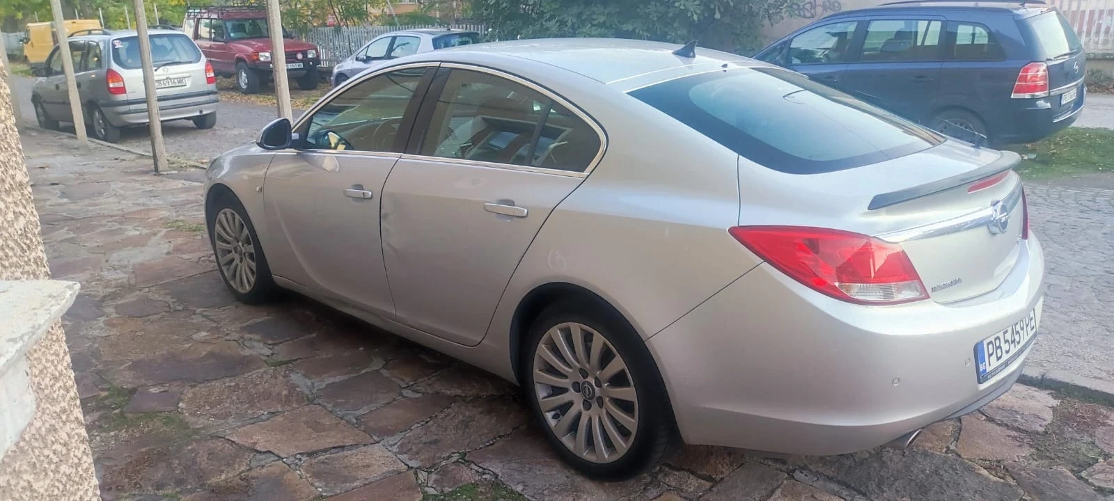 Opel Insignia, снимка 3 - Автомобили и джипове - 54213905