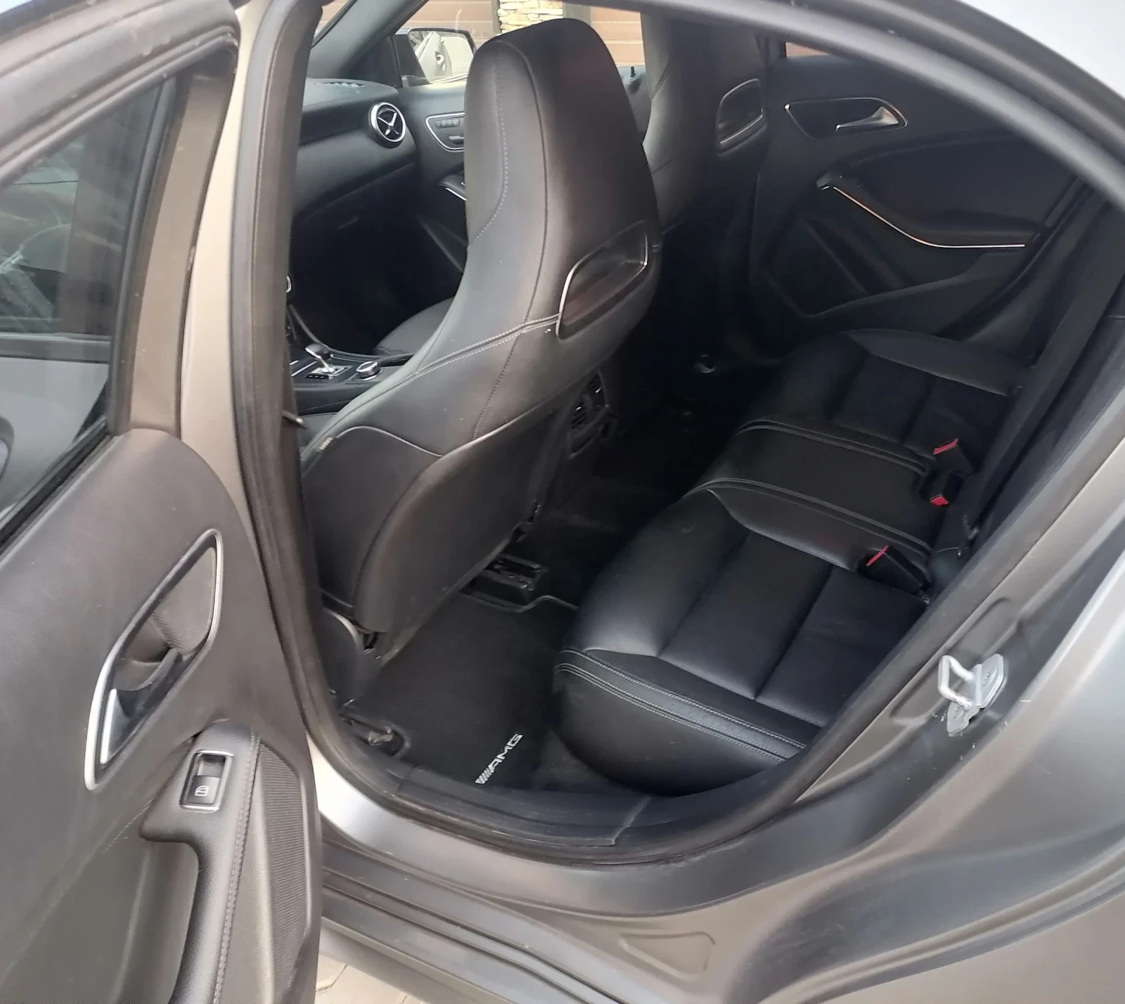 Mercedes-Benz A45 AMG MAGNO GREY - Турбо + + , снимка 10 - Автомобили и джипове - 54237012