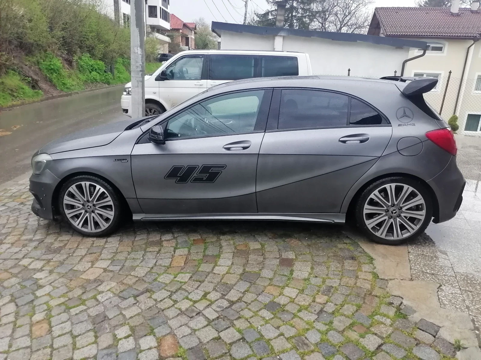 Mercedes-Benz A45 AMG MAGNO GREY - Турбо + + , снимка 2 - Автомобили и джипове - 54237012