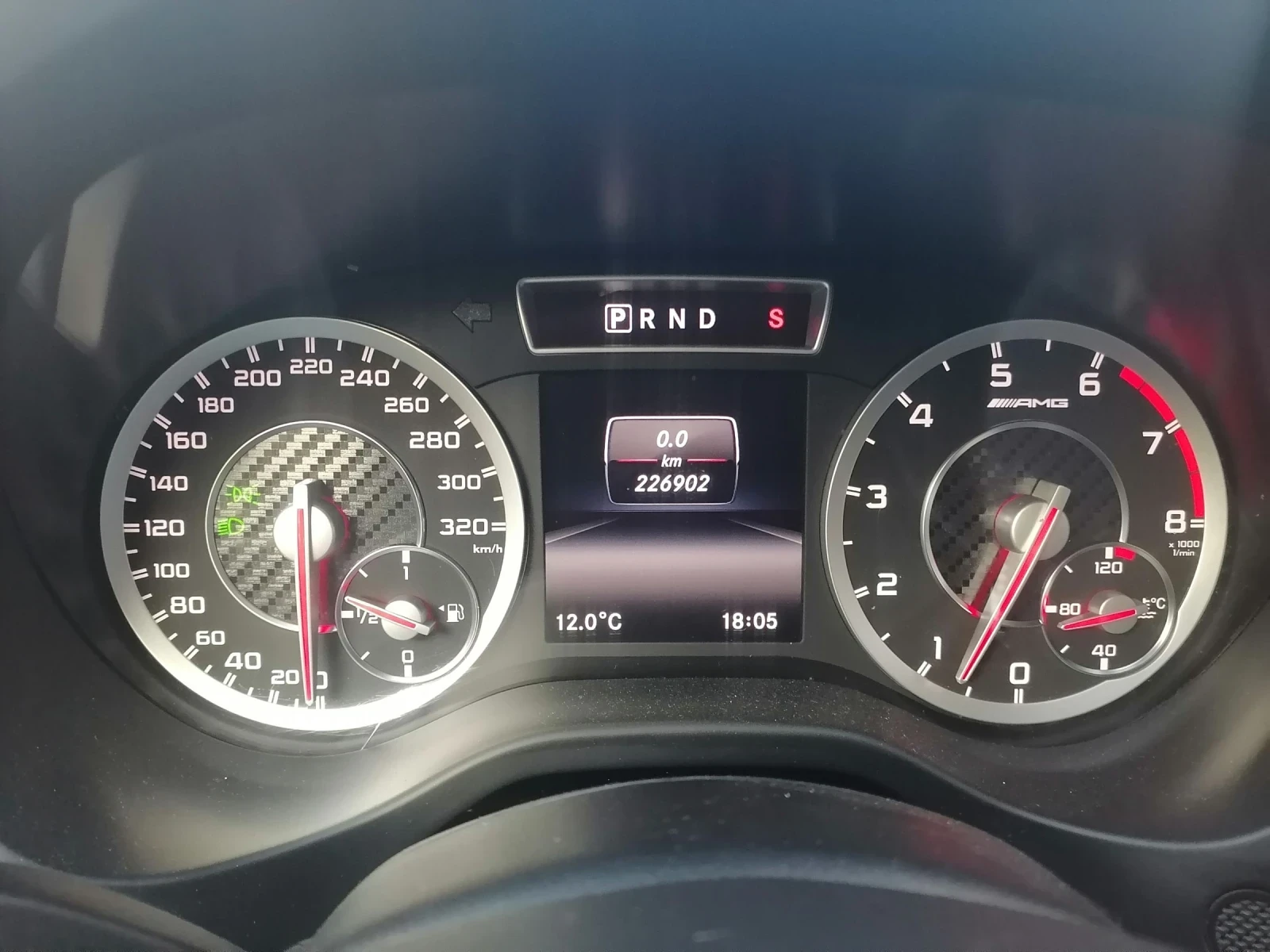 Mercedes-Benz A45 AMG MAGNO GREY - Турбо + + , снимка 13 - Автомобили и джипове - 54237012