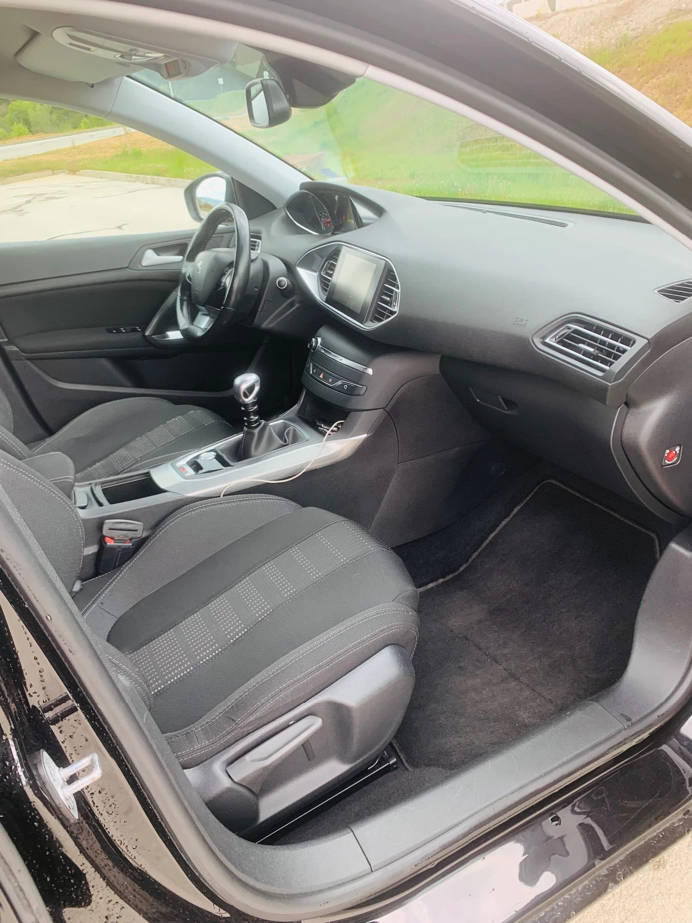Peugeot 308 1.6hdi, снимка 9 - Автомобили и джипове - 54399234