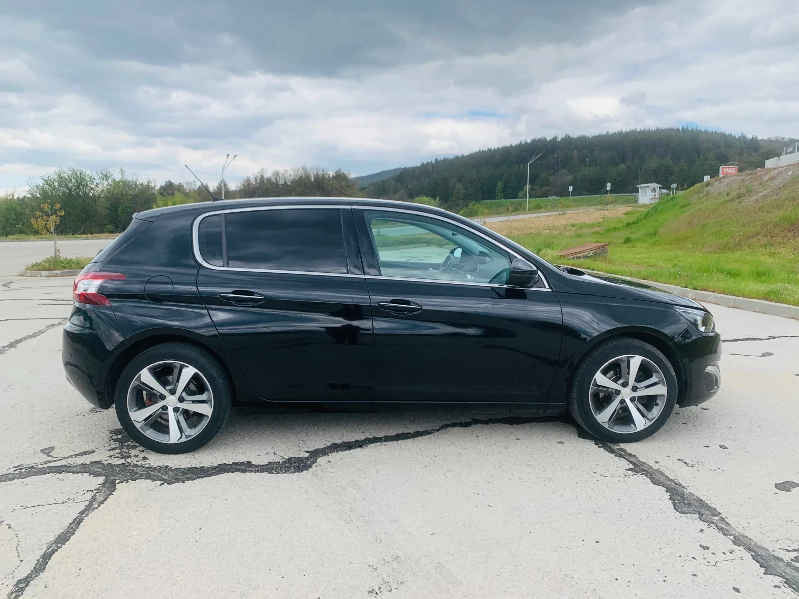 Peugeot 308 1.6hdi, снимка 2 - Автомобили и джипове - 54399234