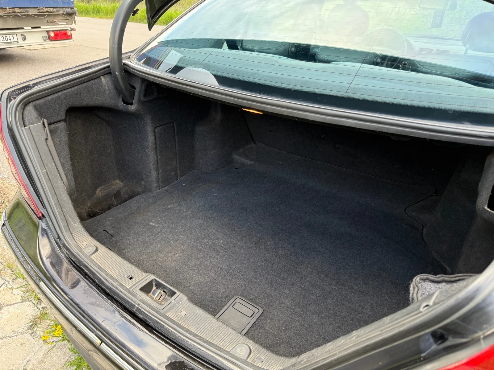 Mercedes-Benz C 220, снимка 9 - Автомобили и джипове - 54402478