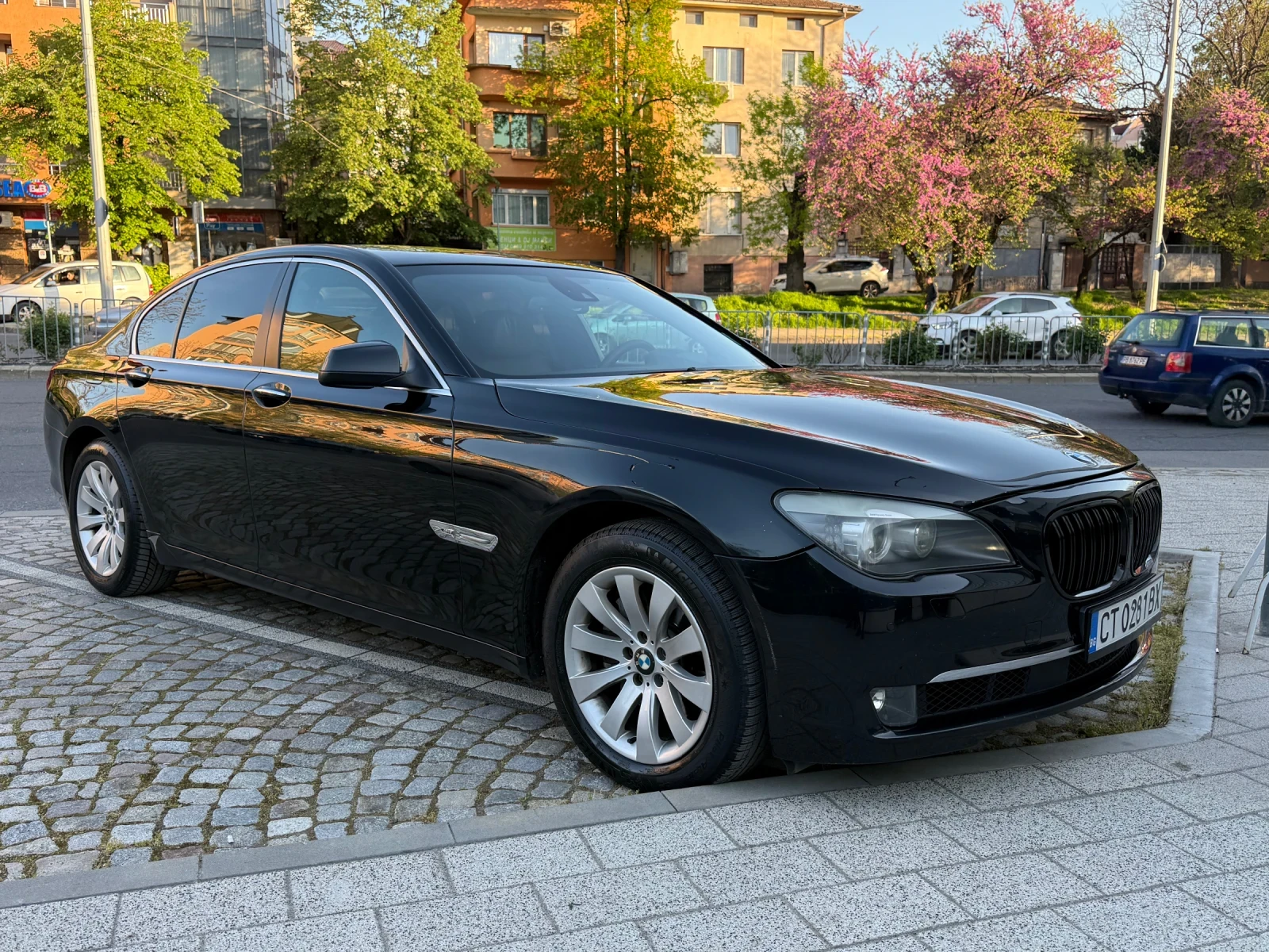 BMW 740, снимка 6 - Автомобили и джипове - 54701179