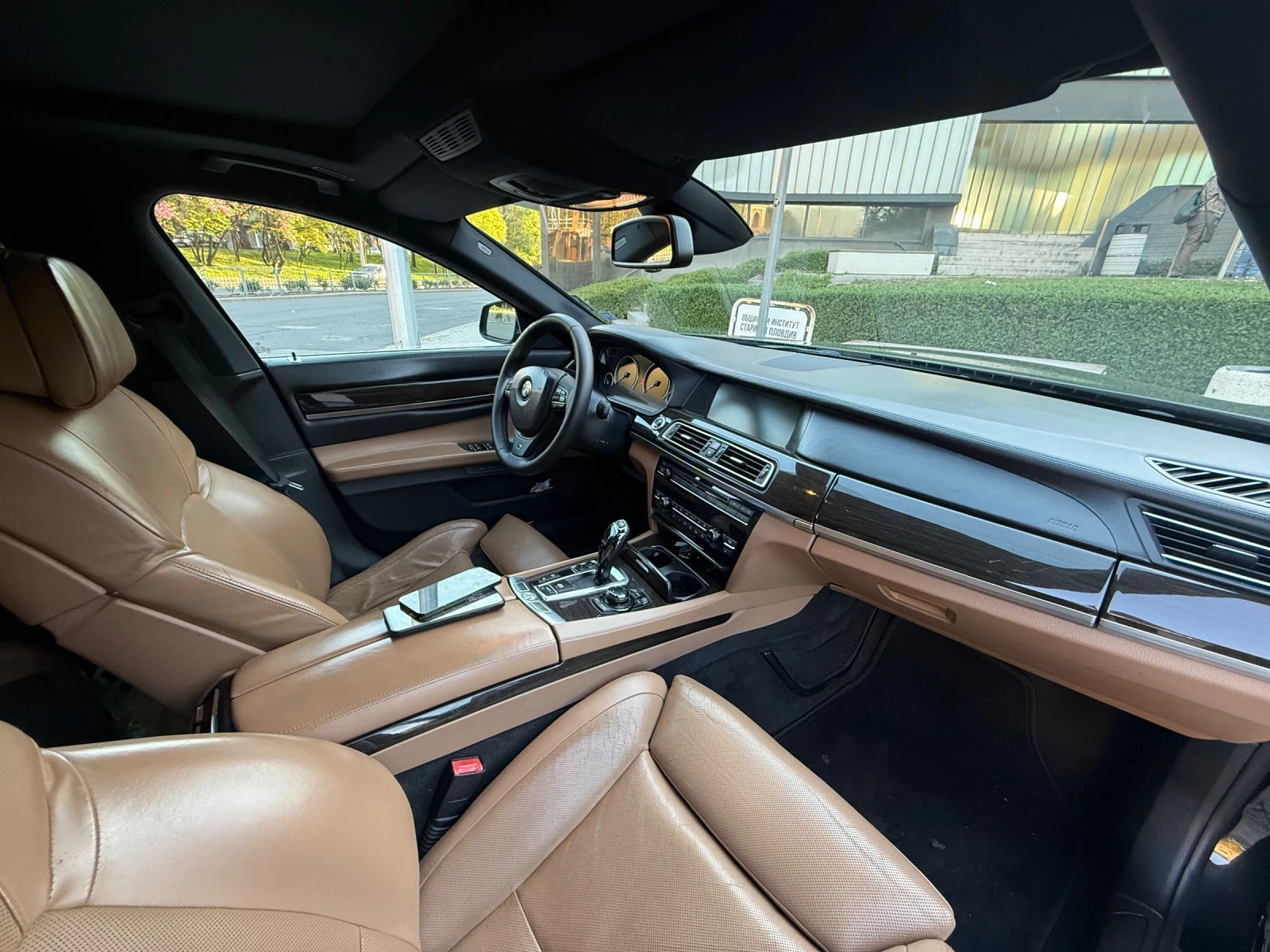 BMW 740, снимка 7 - Автомобили и джипове - 54701179