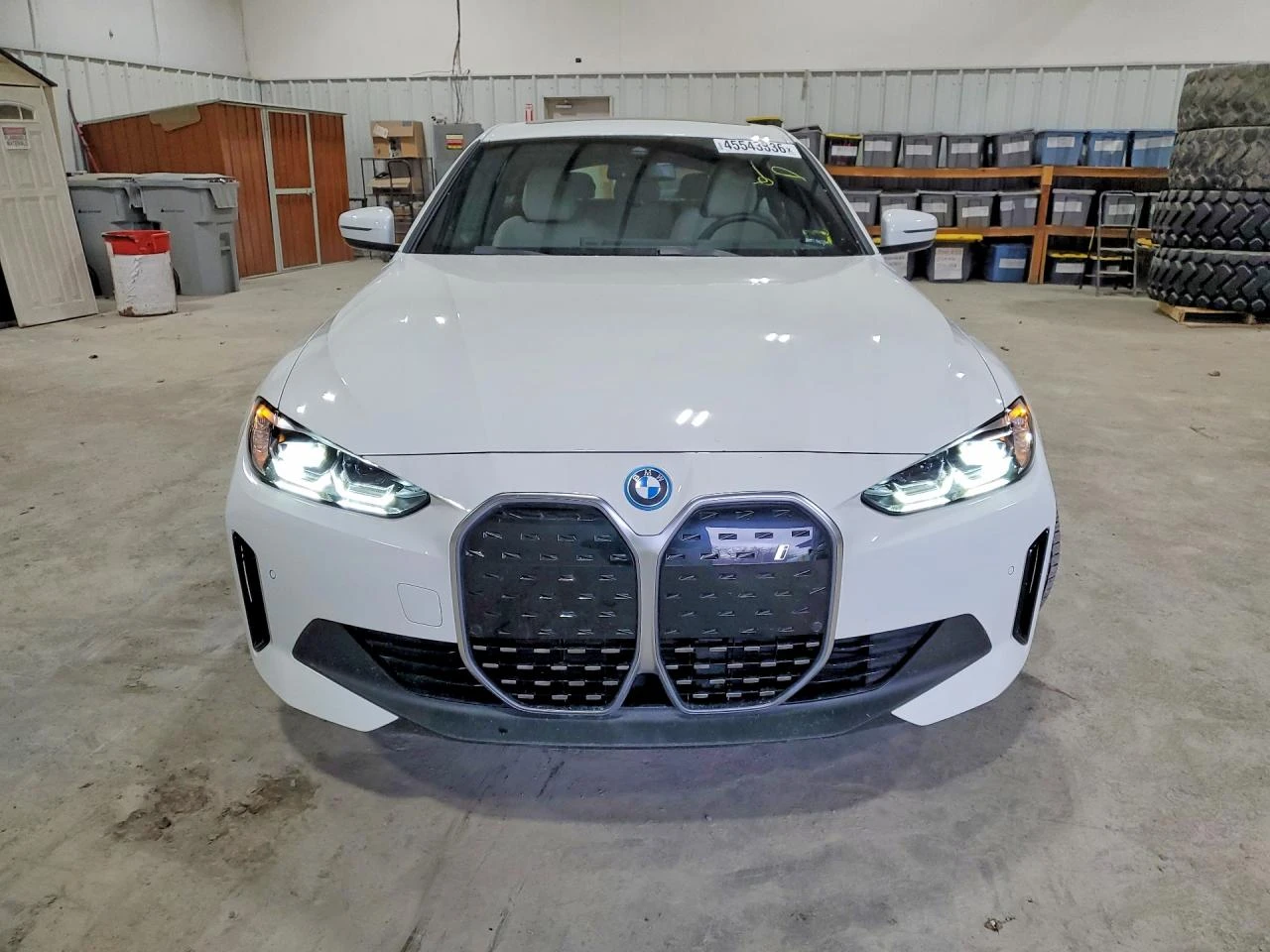 BMW i4 xDrive 40 | Mobile.bg � ����������� 5