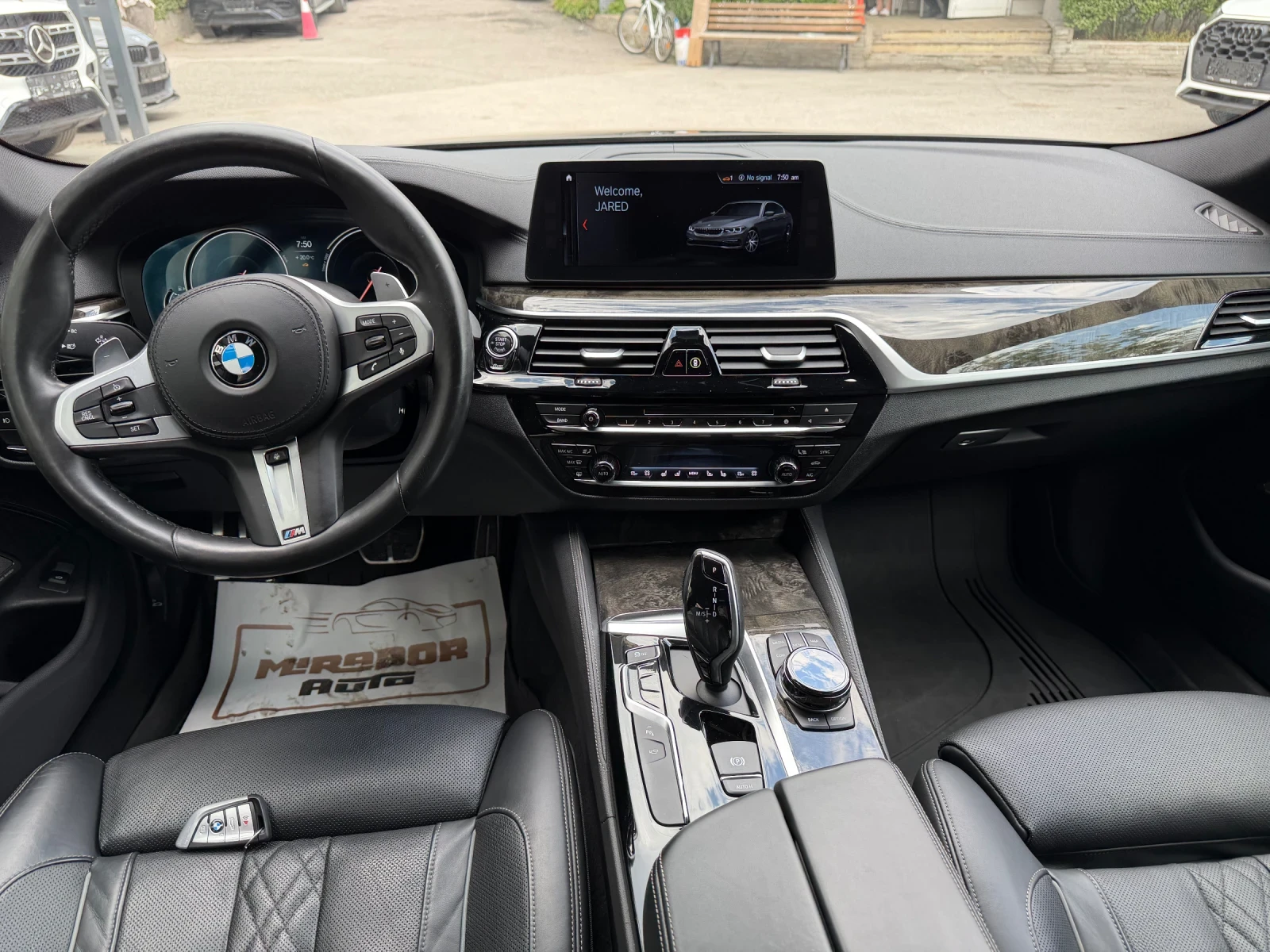 BMW 540 M-pack xDrive, снимка 15 - Автомобили и джипове - 54769842