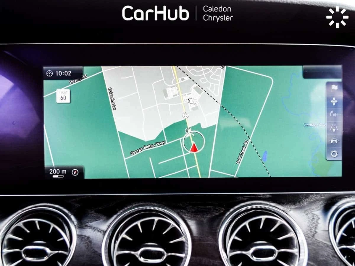 Mercedes-Benz E 400 * 4Matic Pano Sunroof 12.3 Display Navigation * CA, снимка 14 - Автомобили и джипове - 54915761