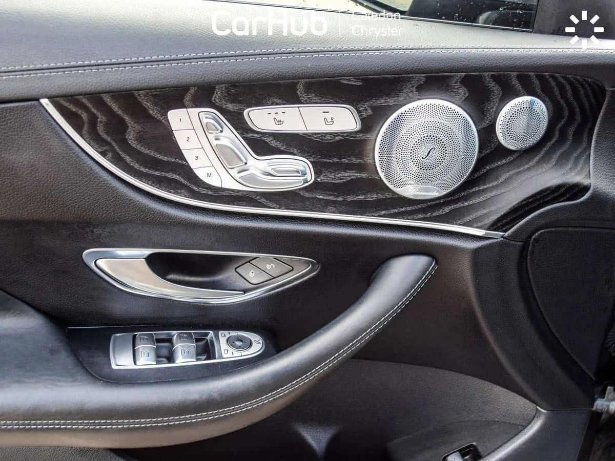 Mercedes-Benz E 400 * 4Matic Pano Sunroof 12.3 Display Navigation * CA, снимка 12 - Автомобили и джипове - 54915761