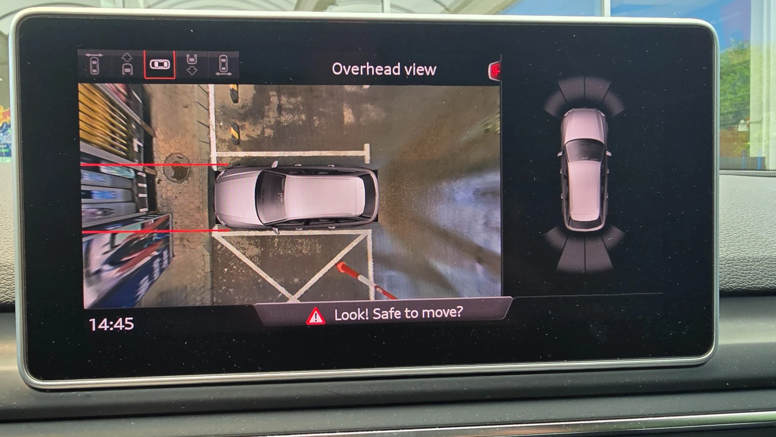 Audi A4 Allroad 2.0 TFSI / B&O / VIRTUAL COCKPIT / PANO / , снимка 12 - Автомобили и джипове - 55078908