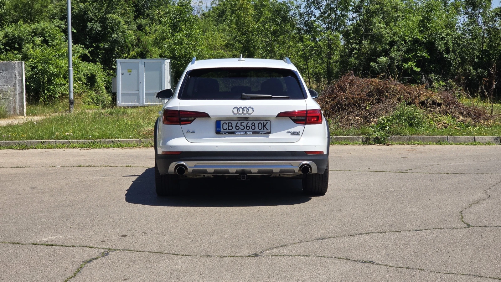 Audi A4 Allroad 2.0 TFSI / B&O / VIRTUAL COCKPIT / PANO / , снимка 5 - Автомобили и джипове - 55078908