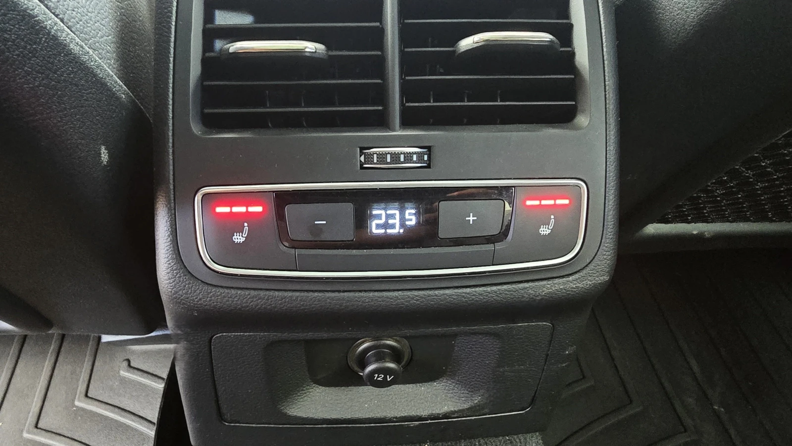 Audi A4 Allroad 2.0 TFSI / B&O / VIRTUAL COCKPIT / PANO / , снимка 16 - Автомобили и джипове - 55078908