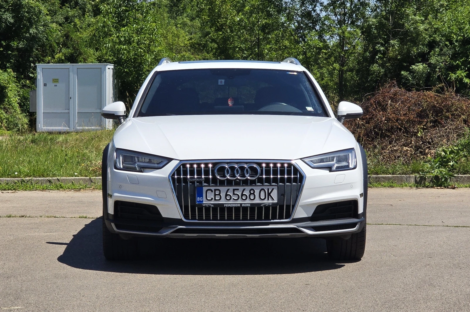 Audi A4 Allroad 2.0 TFSI / B&O / VIRTUAL COCKPIT / PANO / , снимка 2 - Автомобили и джипове - 55523829