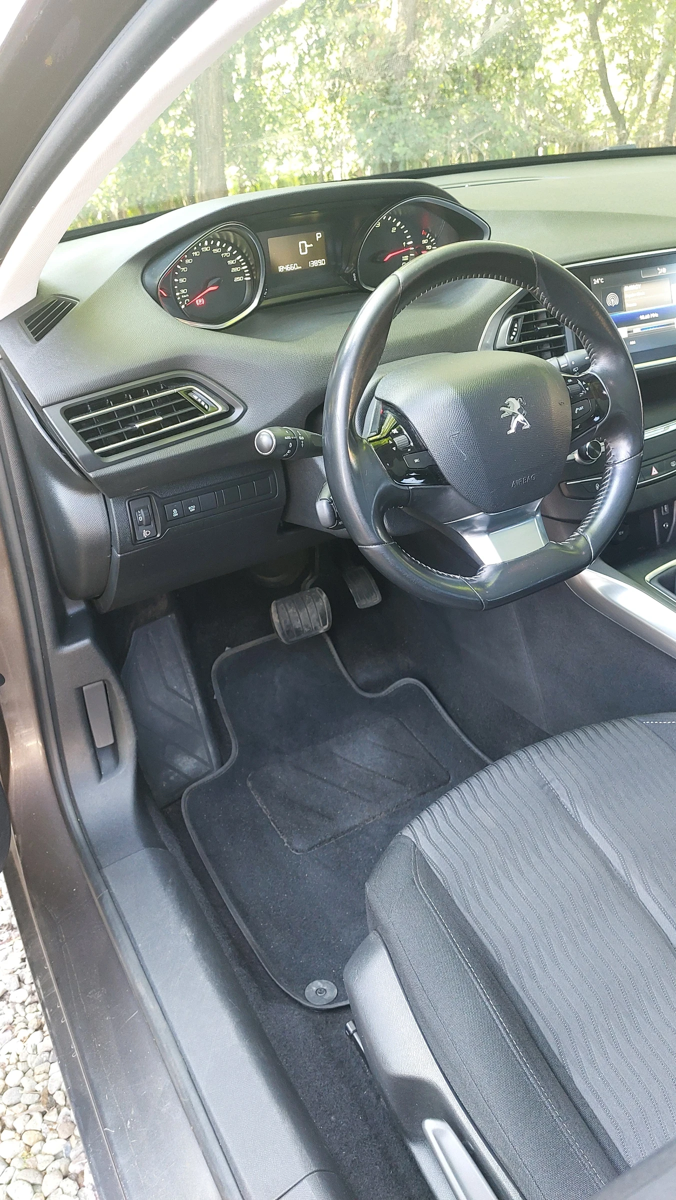 Peugeot 308, снимка 7 - Автомобили и джипове - 55289854
