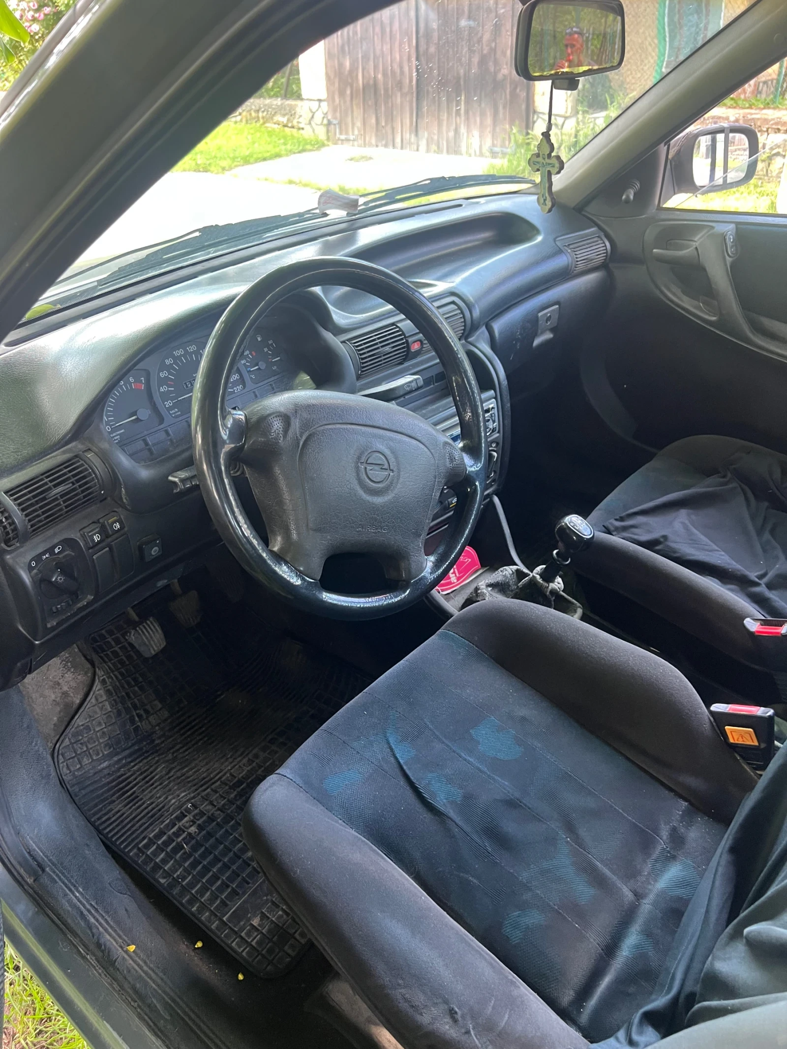 Opel Astra, снимка 5 - Автомобили и джипове - 55629364