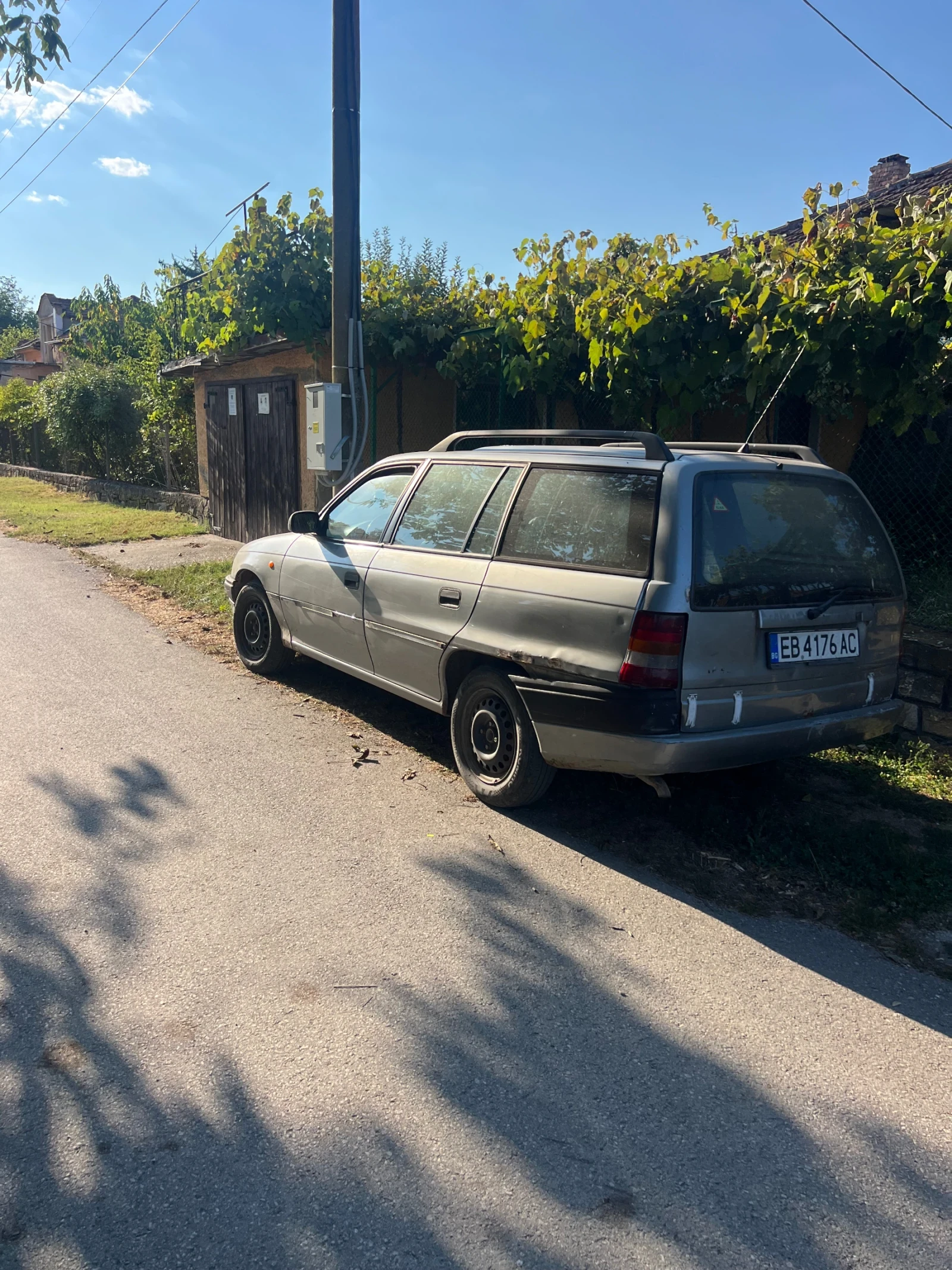 Opel Astra, снимка 2 - Автомобили и джипове - 55629364
