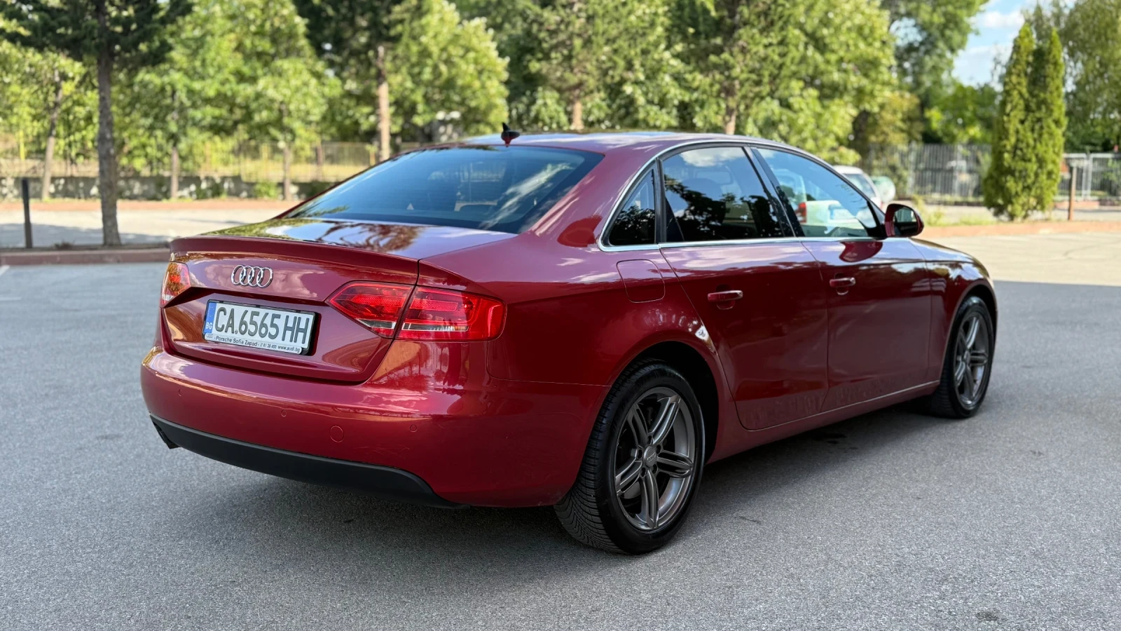 Audi A4 ПОДГРЕВ* ОБДУХВАНЕ* АВТОМАТ* B&O* ПАРКТРОНИК, снимка 2 - Автомобили и джипове - 55674033