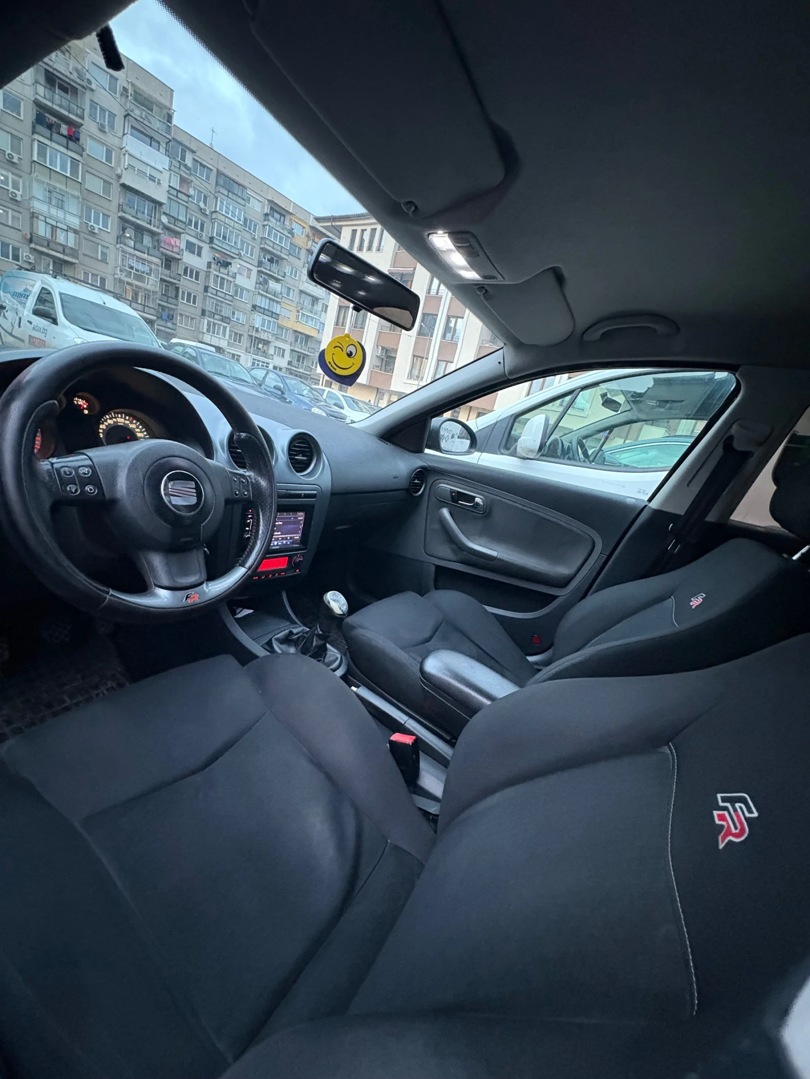 Seat Ibiza, снимка 6 - Автомобили и джипове - 55988451