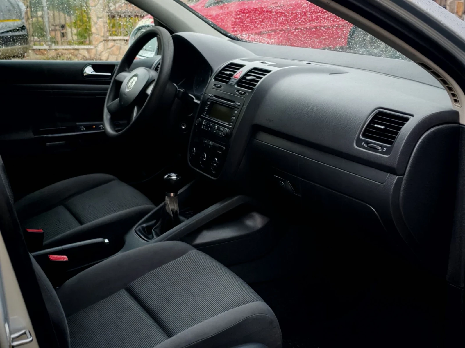 VW Golf 1.9TDI(90)* КЛИМАТРОНИК* НОВ ВНОС* , снимка 5 - Автомобили и джипове - 56046229
