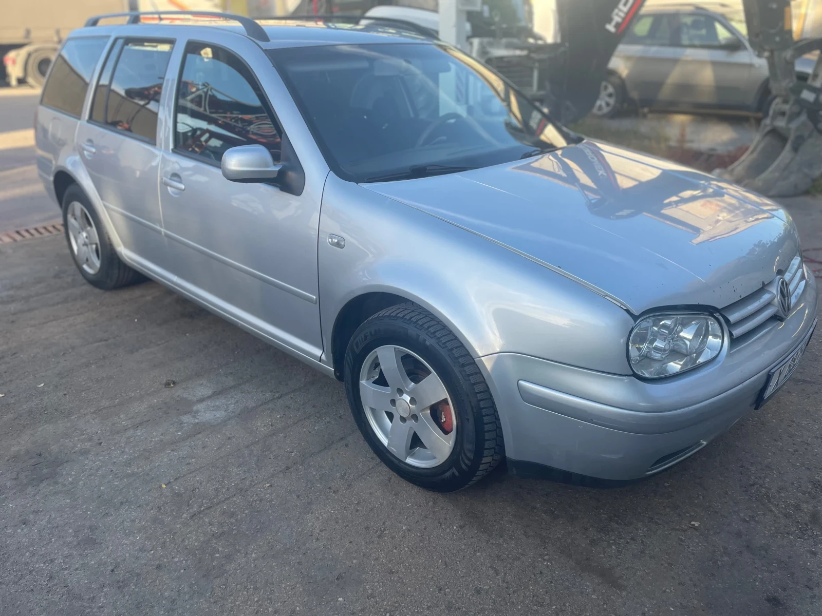 VW Golf, снимка 3 - Автомобили и джипове - 56408565