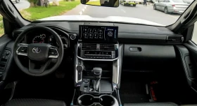 Toyota Land cruiser 300 GXR | 15km | ЧИСТО НОВА, снимка 2
