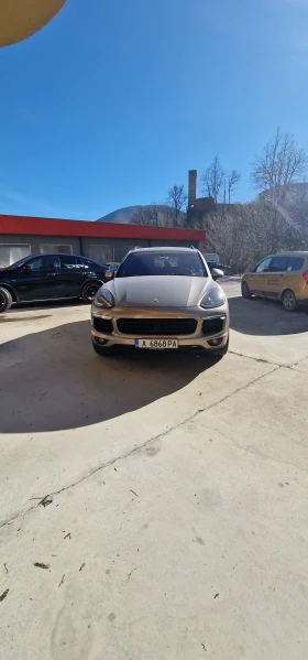 Porsche Cayenne 